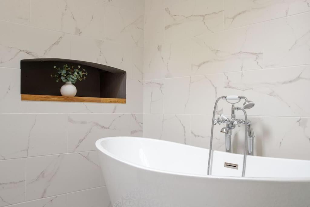 Апартаменты Flat 1 Highgate, Walford Road, Ross On Wye Wilton  Экстерьер фото
