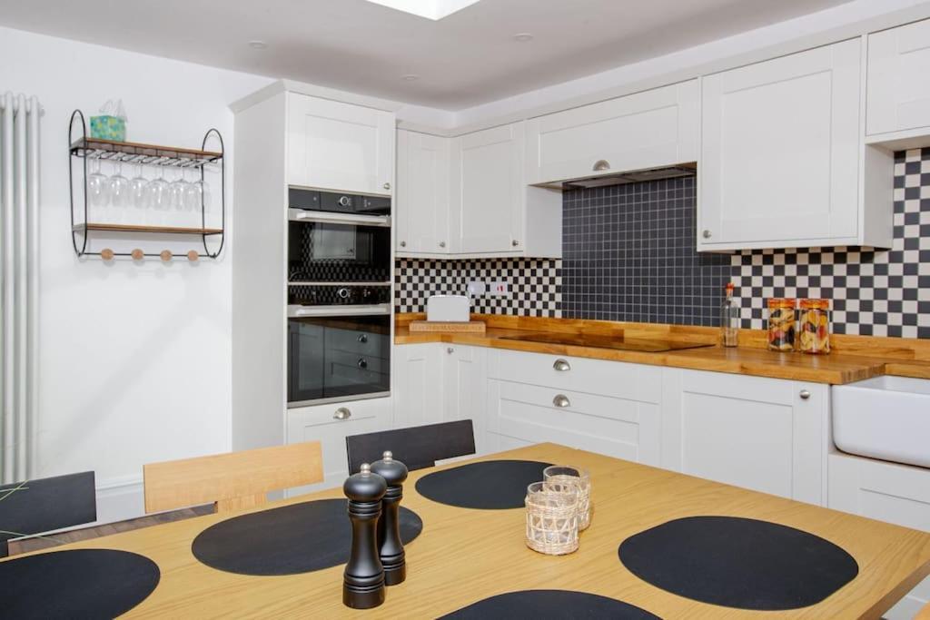 Апартаменты Flat 1 Highgate, Walford Road, Ross On Wye Wilton  Экстерьер фото
